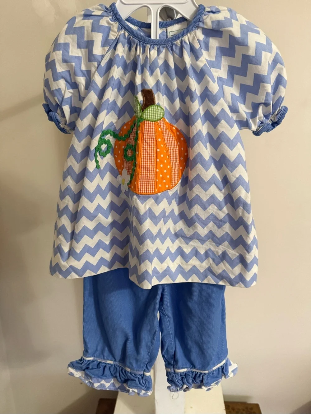 Zu Pumpkin Outfit